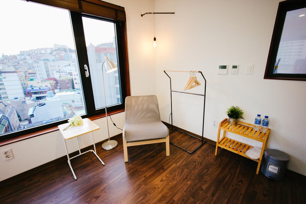 Morning Dew Guesthouse Пусан Екстериор снимка