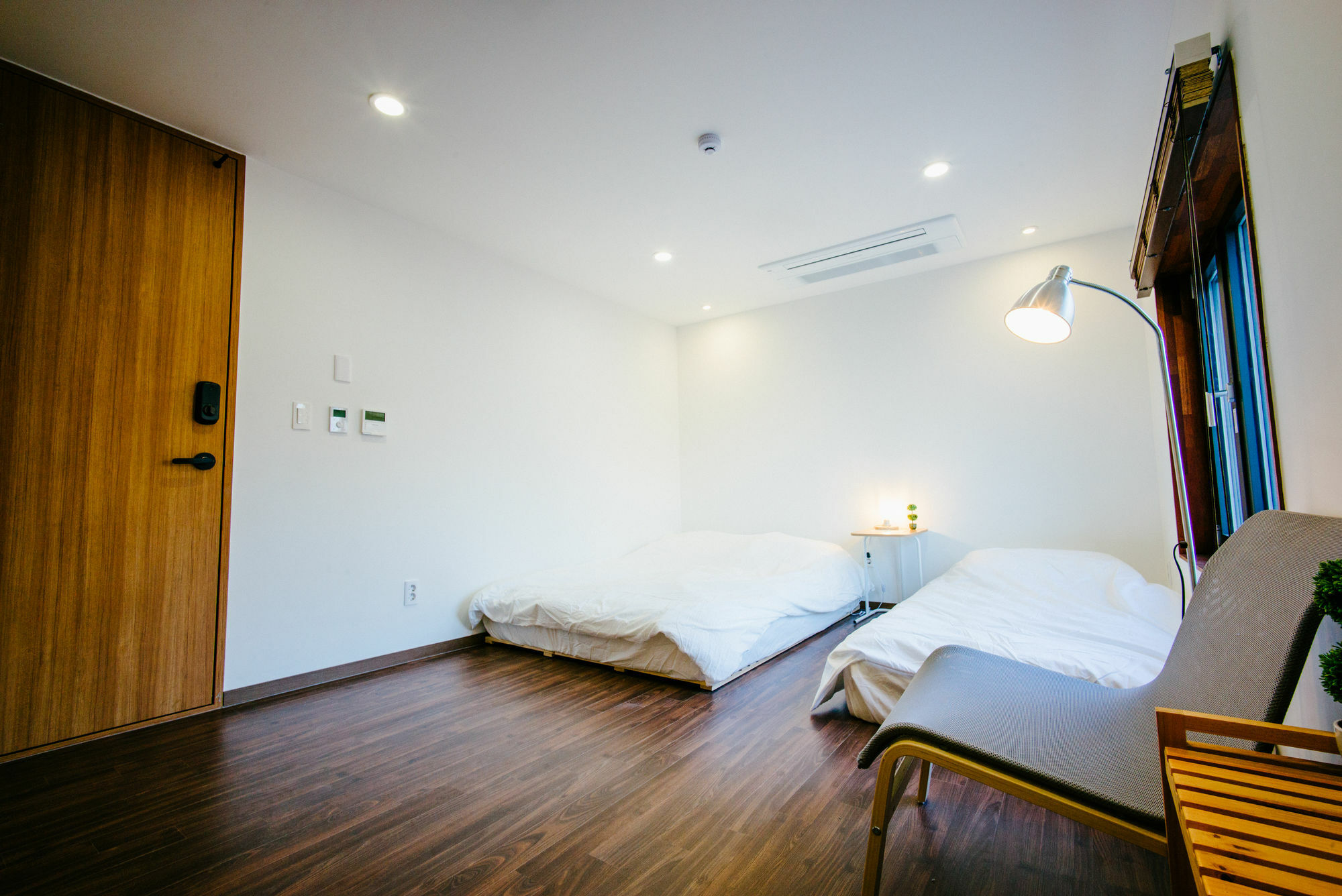 Morning Dew Guesthouse Пусан Екстериор снимка