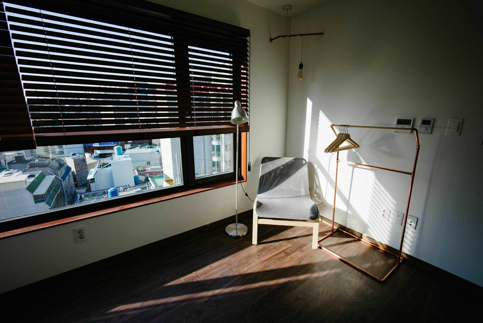 Morning Dew Guesthouse Пусан Екстериор снимка